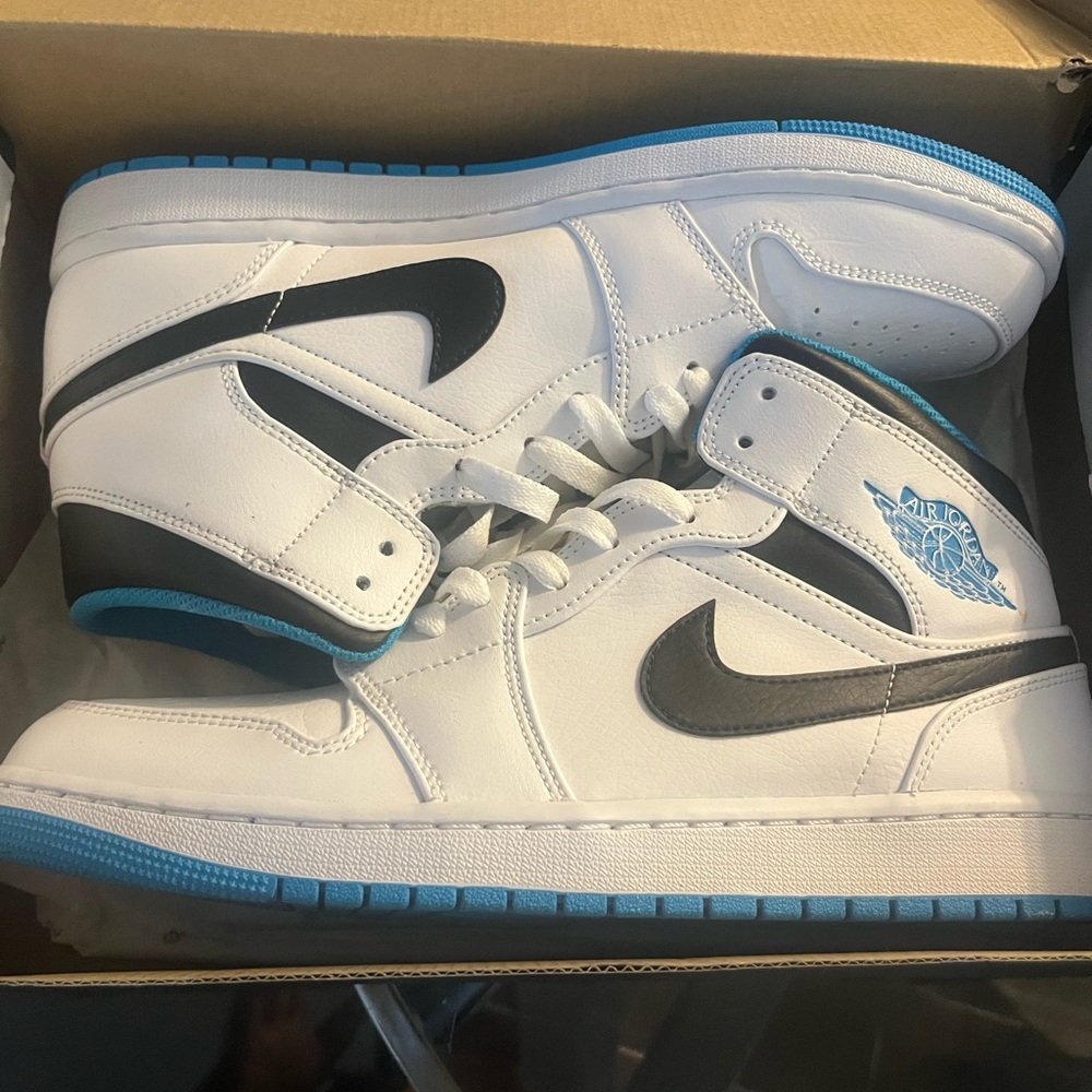 Jordan 1 midi
